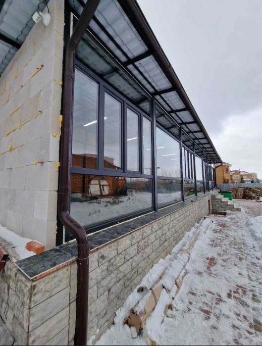 Пластик терезелер мен есіктер