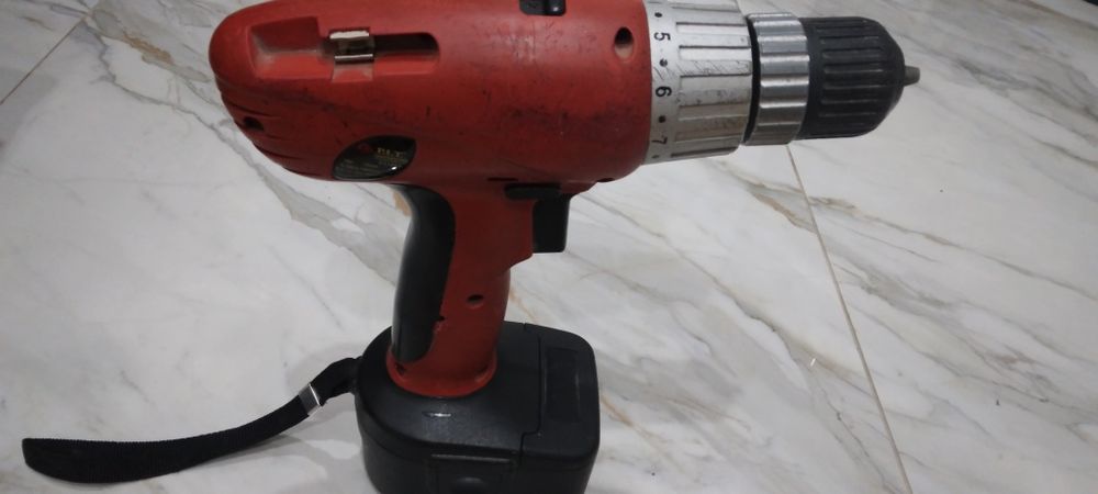 Шуруповерт и пчелки