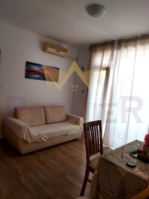 Продава се Тристаен апартамент в к.к. Слънчев бряг - 60 кв.м за 1084 €/кв.м - Снимка #2
