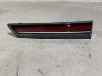 Stop dreapta pe hayon, Opel Mokka, 2020, 2021, 2022, 2023, cod origine OE 9833944580.