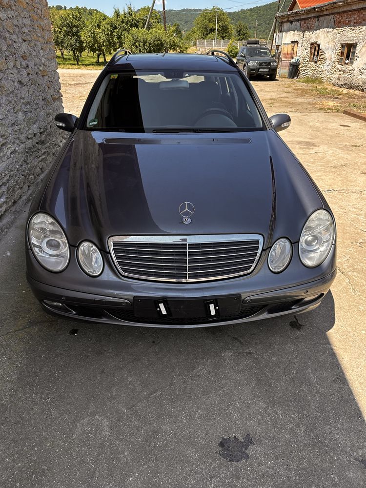 Mercedes e class