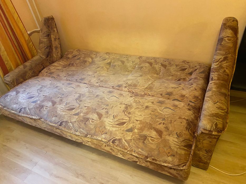 Canapea extensibila stare bună!