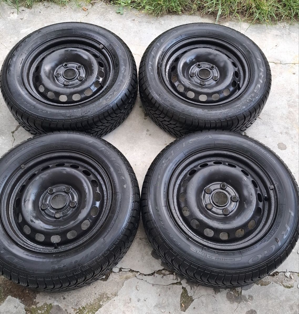 Продавам желязни джанти 15-ки 5×112.