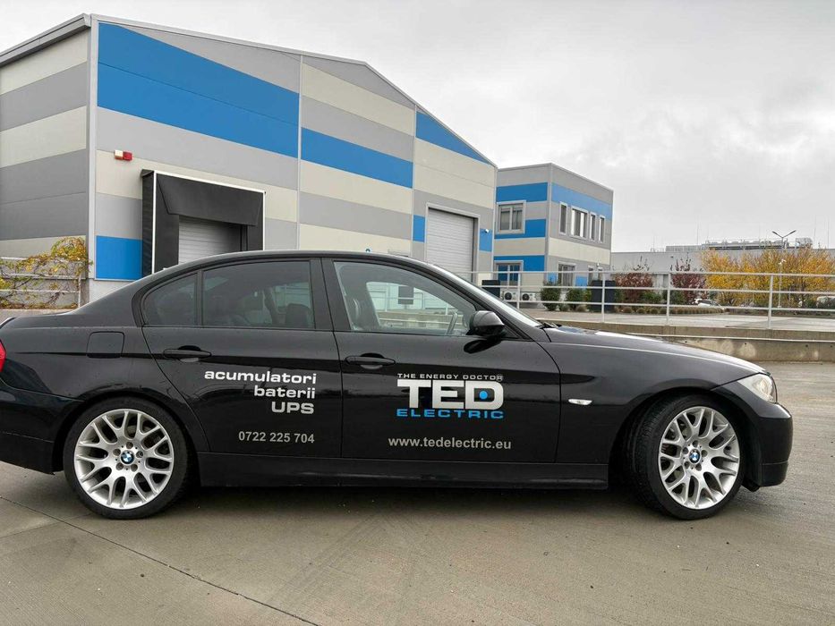 BMW Seria 3 320D E90 - Full Intretinut - Trapa/Xenon/Scaune Piele