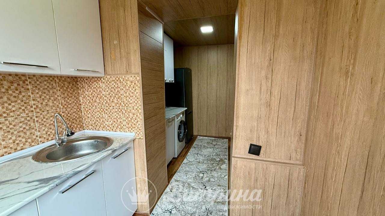 2- комнатная квартира на Шота Руставели