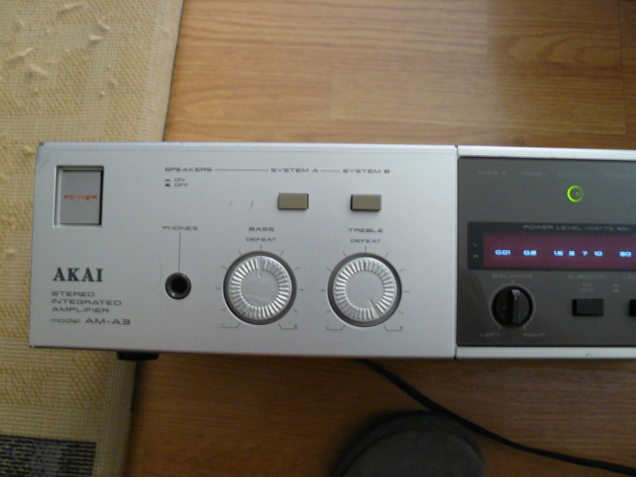 Amplificator Akai  am a3