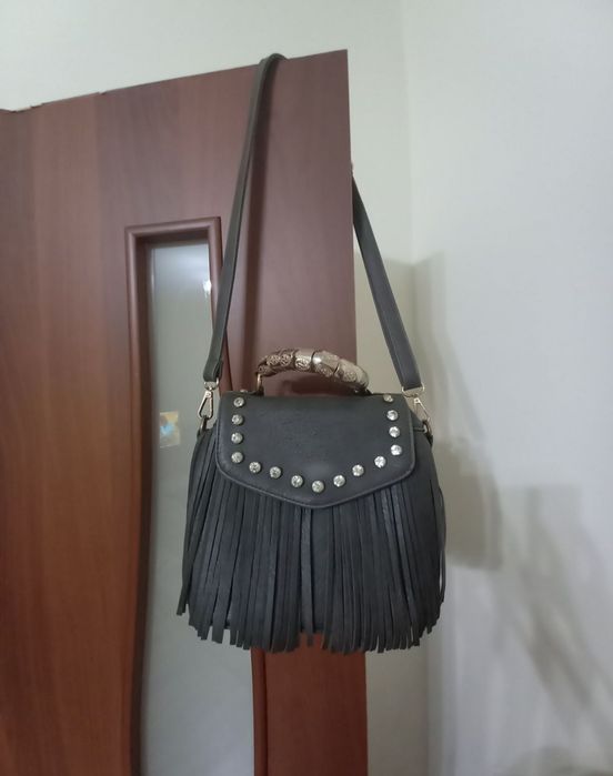 Продам сумку стильную