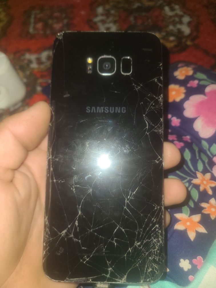 Samsung galaxy  s8 plus bor