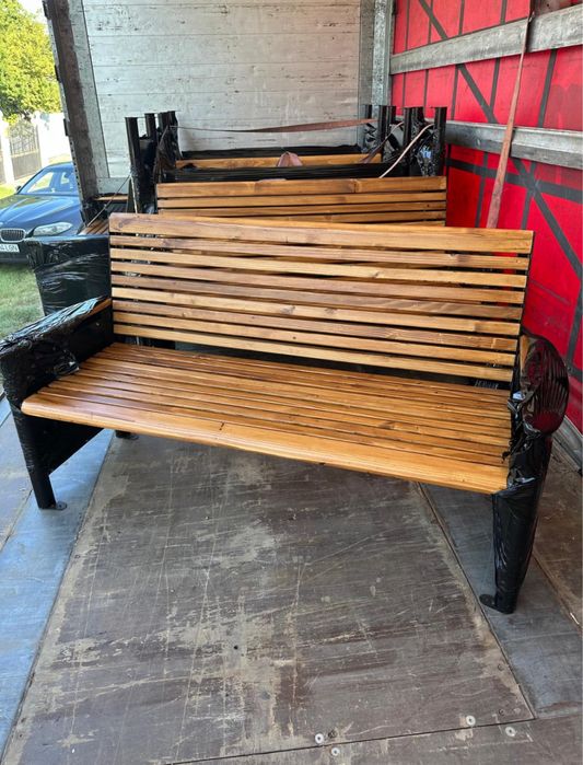 De vanzare banci seturi masa cu banci