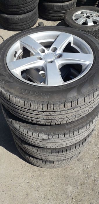 Vând roți cu cauciucuri M/S.