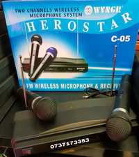 Set 2 microfoane wireless 10 m model C-05 karaoke