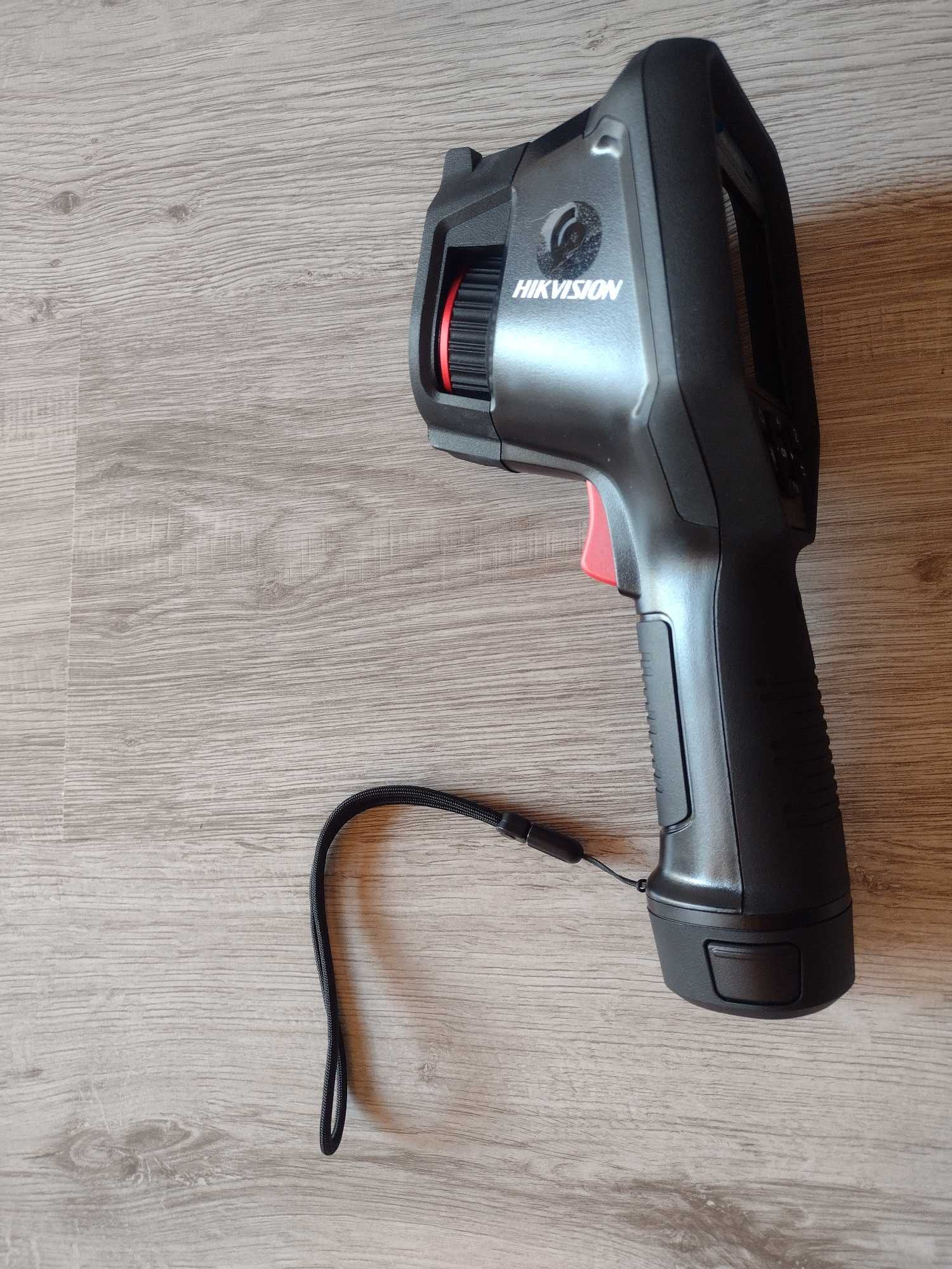 Термо камера Hikvision DS-2TP21B-6AVF/W като нова