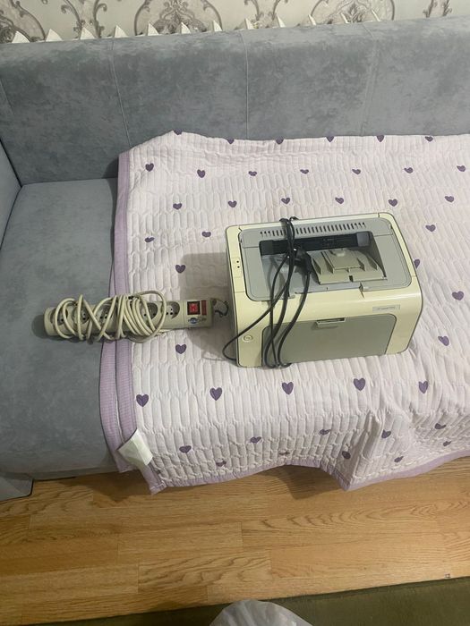 Принтер HP laserJet P1102