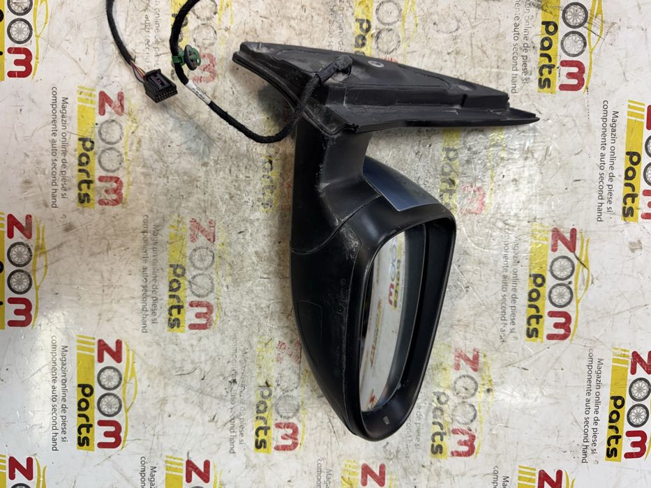Oglinda dreapta VW Golf 6 2009-2013