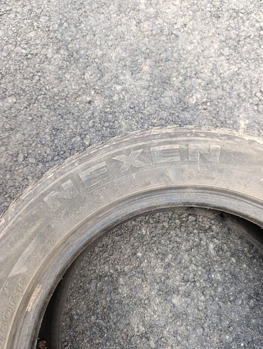 Продам зимние шины 2шт