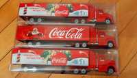 Лот 3 броя нови метални коледни камиончета на Кока Кола Coca Cola