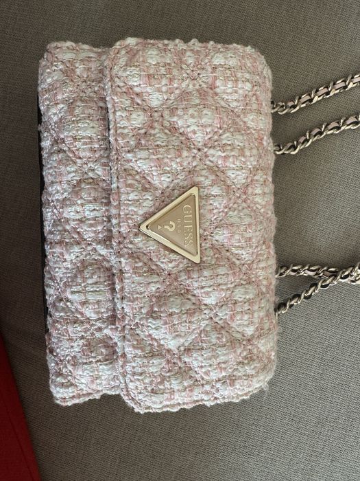 Чисто нова розова малка чанта GUESS guilly mini 2