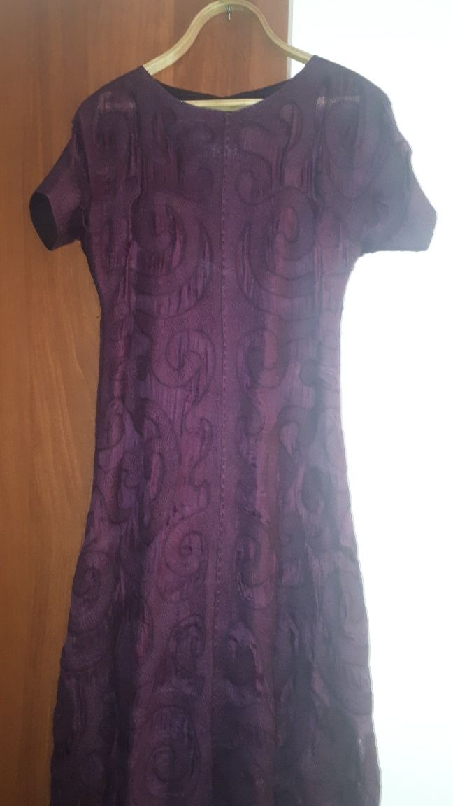 Платье авторское, ручная работа, изготовлено из шелка и войлока.