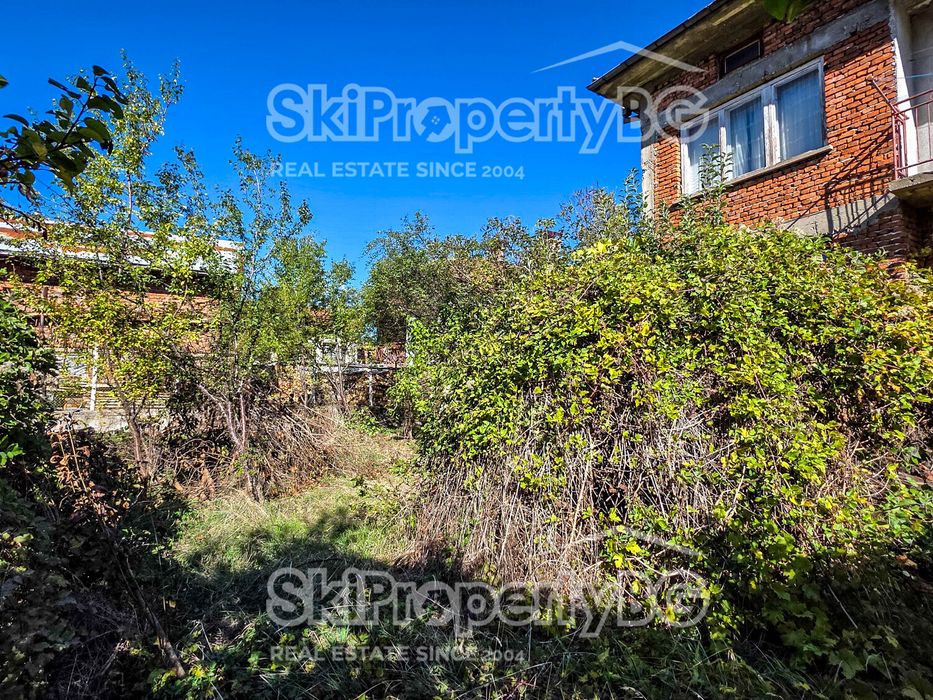 Къща с 4 спални в село Доспей, близо до Боровец!