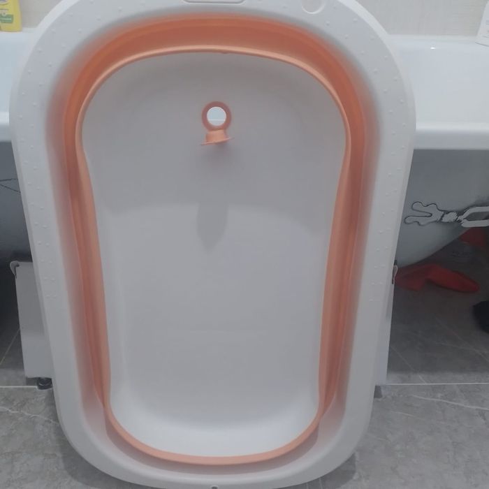 Ванночка детская обменяю на подгузники 5ка