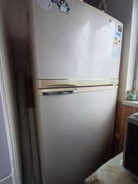 Холодильник от компании SAMSUNG