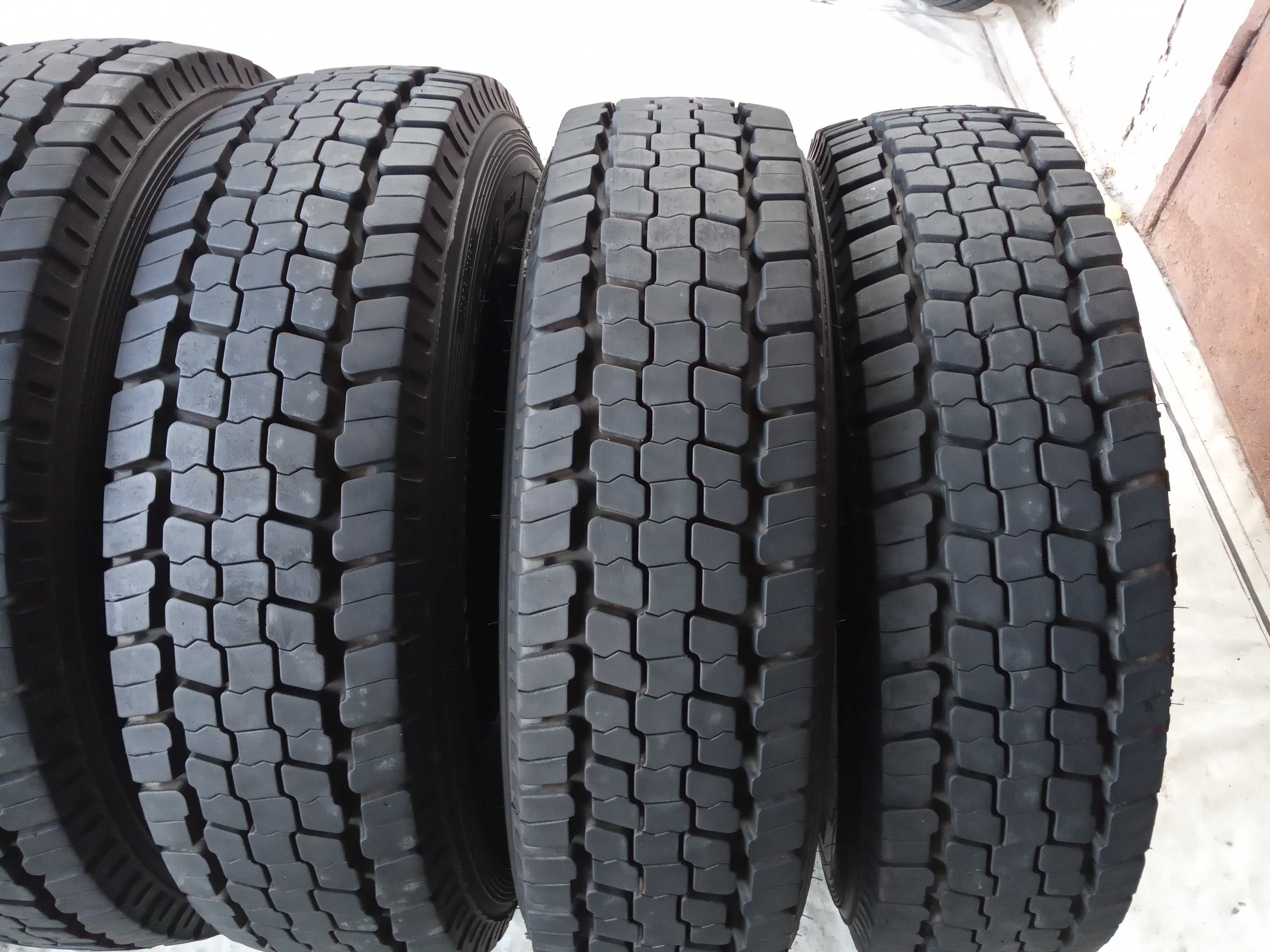 Тежкотоварни гуми 205/75R17.5 Uniroyal Monoply T6000 124/122M M+S