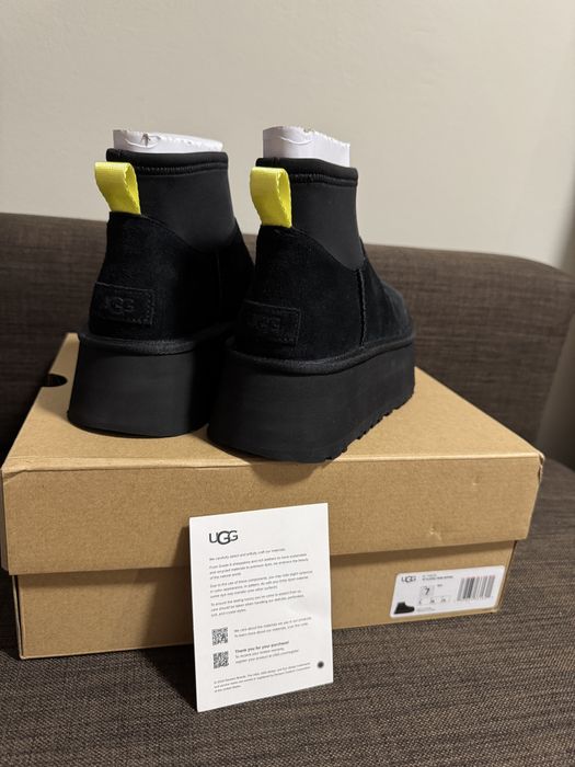 Ugg mini dipper