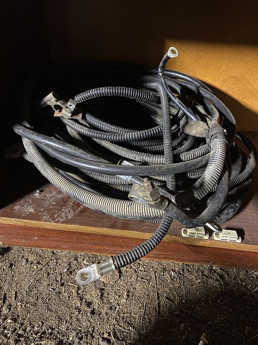 Силовые провода с Мерседеса