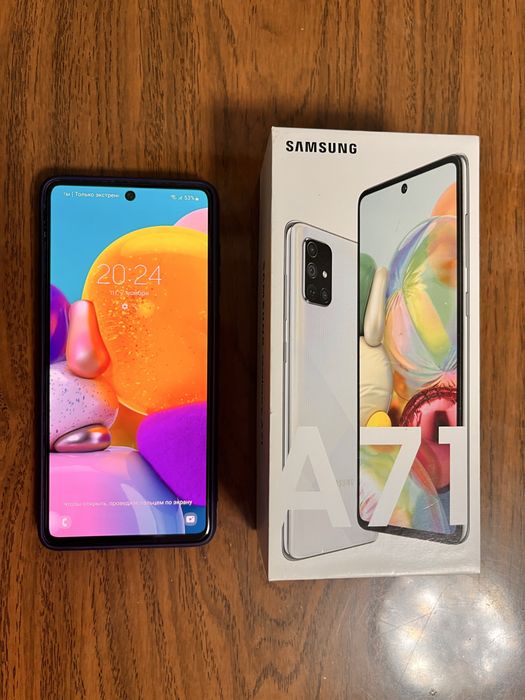 Продам Samsung A71 в хорошем состоянии