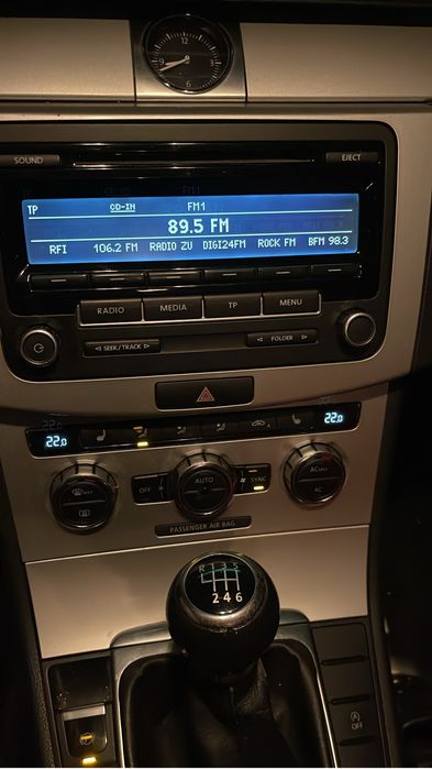 navigatie passat b-7