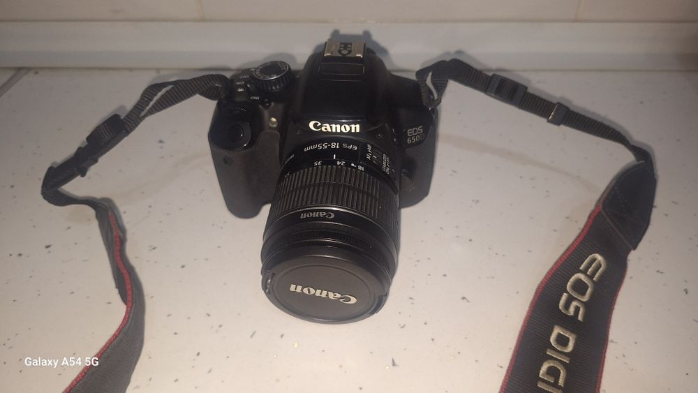 Фотоаппарат Canon EOS 650 D