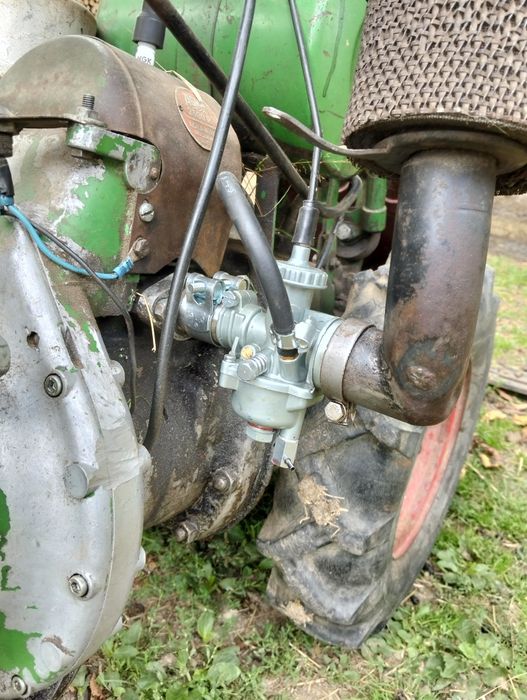 Vând cositoare Agria 2300R și alta pentru piese