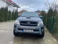 Vând Toyota hilux 3,0 tăi