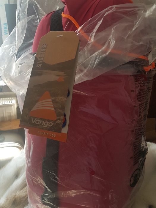 Promotie! Sac de dormit Vango 250 raspberry
