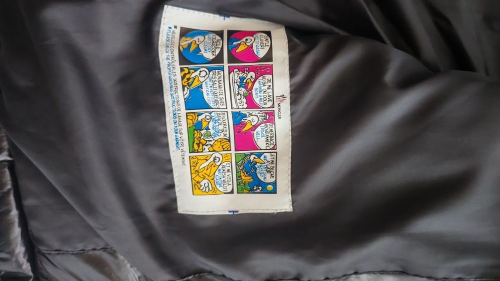 Moncler черно яке