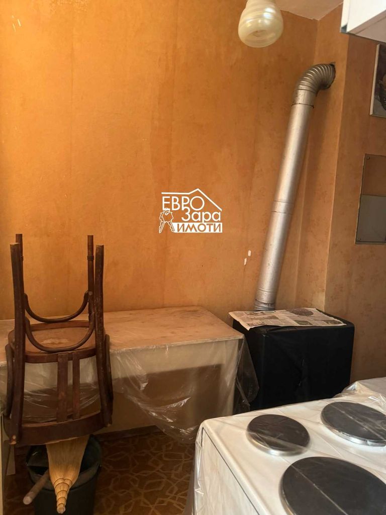 Продава се Тристаен апартамент в Стара Загора, Център - 64 кв.м за 1329 €/кв.м - Снимка #2