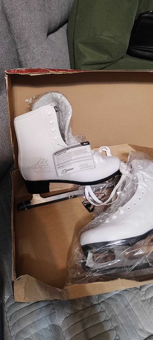 Фигурные коньки ladies fur