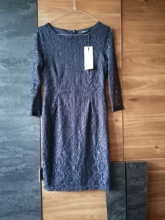 Only дантелена рокля