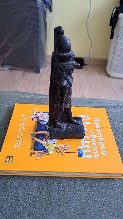 Египетски статуетки