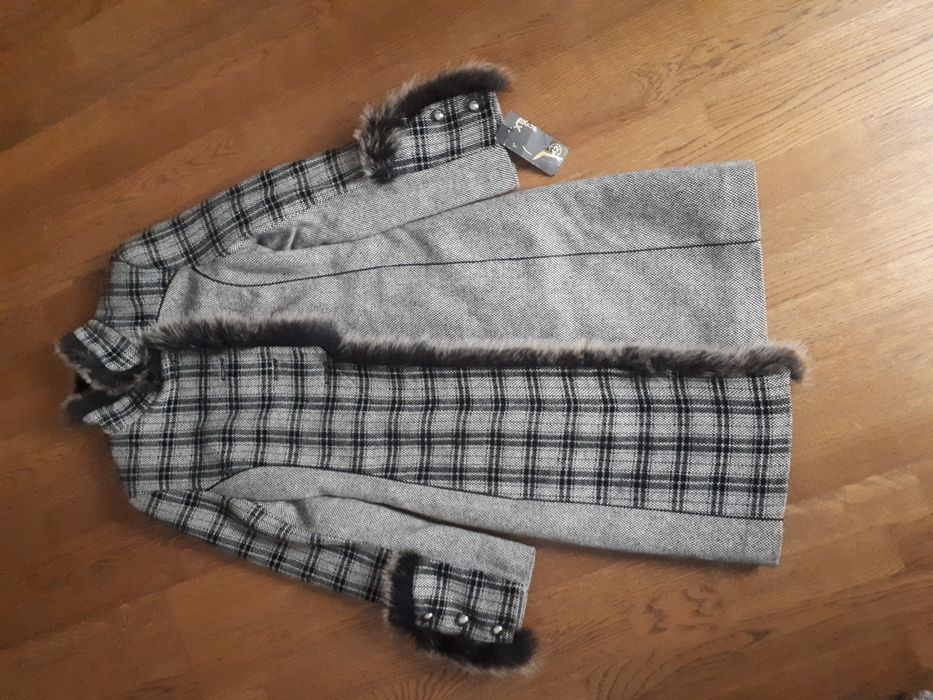 Продам пальто и плащ женские
