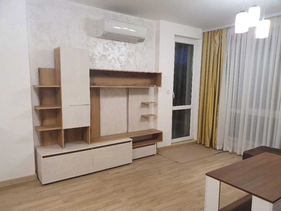 Дава се под наем Двустаен апартамент в Пловдив, Прослав - 65 кв.м за 325 € - Снимка #1