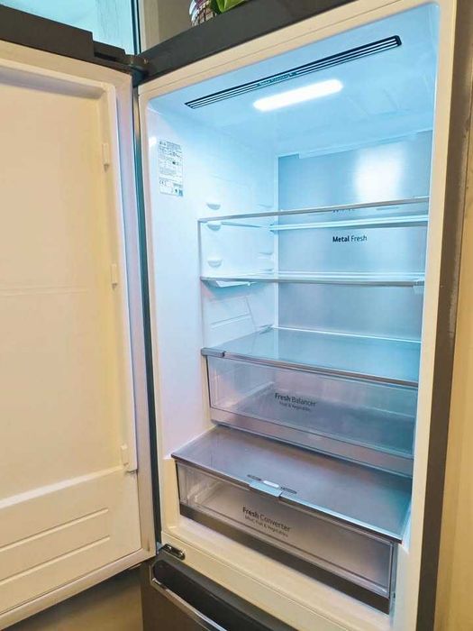 LG GBB71PZUGN, Хладилник с фризер, 341 l, Енергиен клас D , No Frost