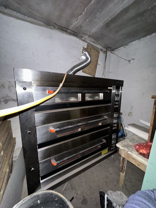 Печь пекарный духовка