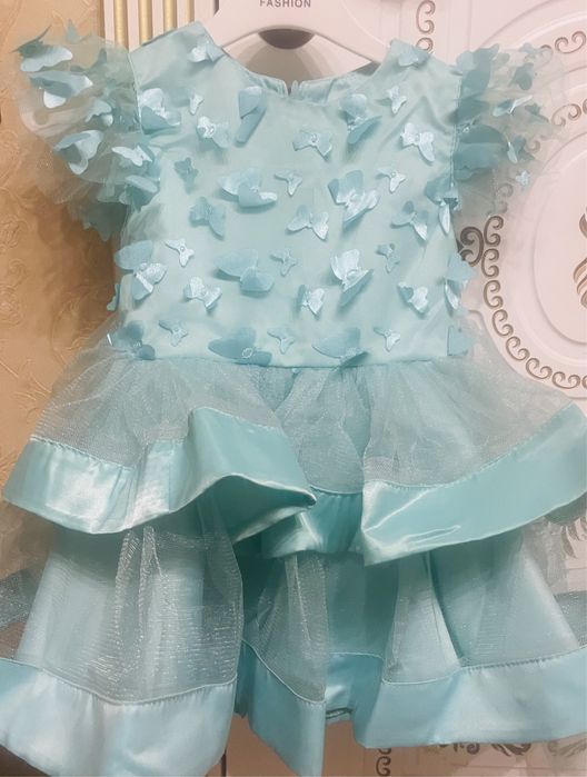 Платье на девочку