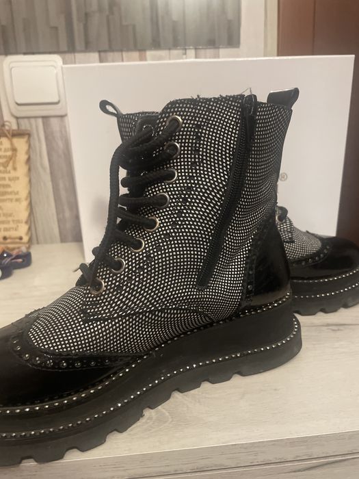 Дамски боти