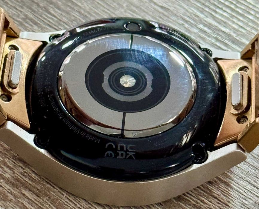 Samsung Galaxy Watch 6 40MM Silver