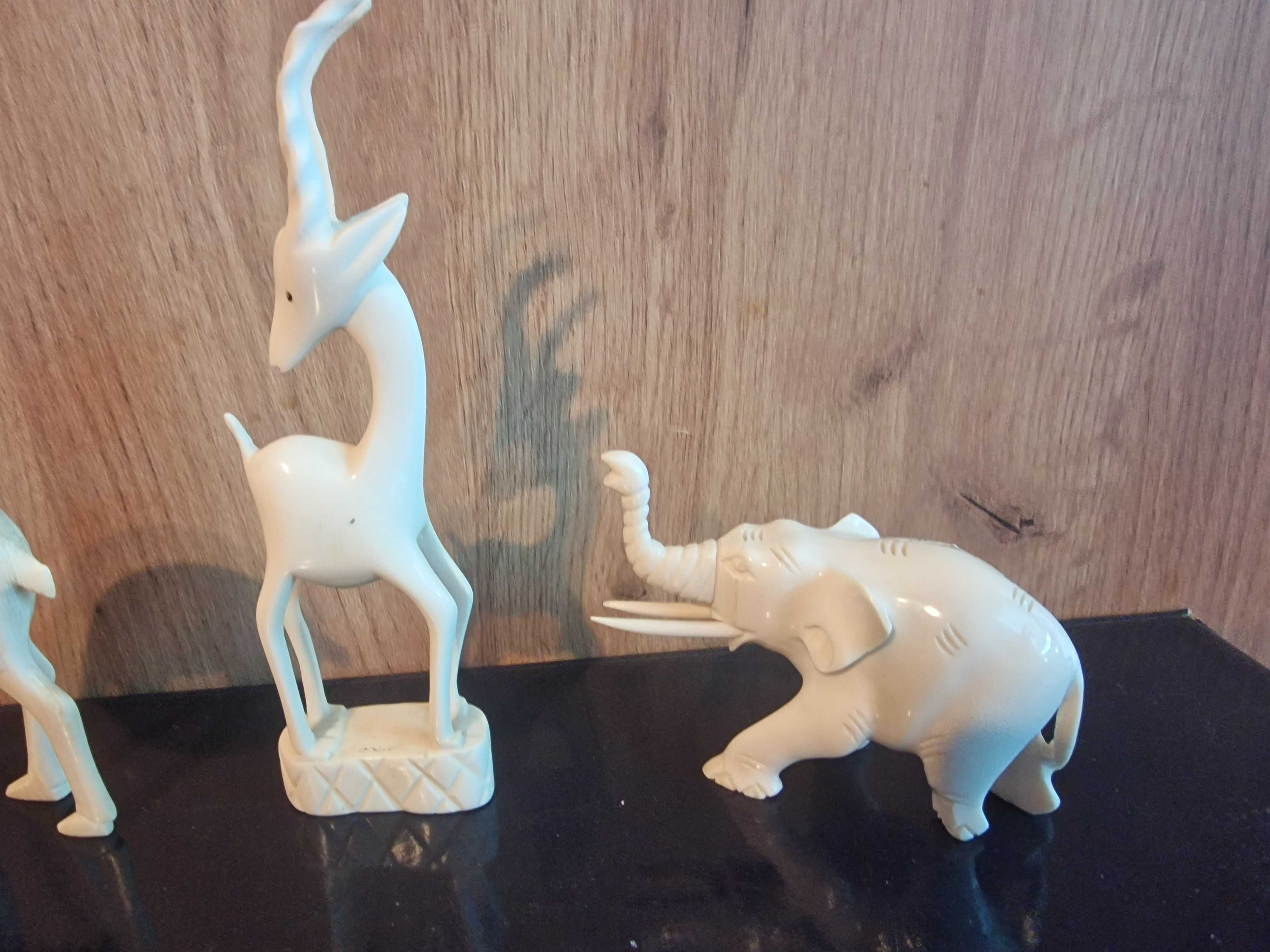 Африкански фигурки на животни