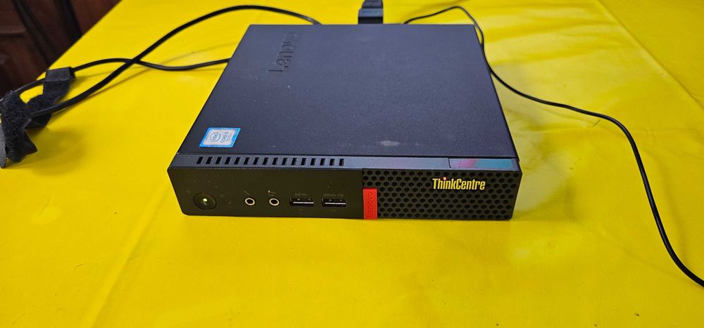Unitate pc Lenovo ThinkCentre M710Q Tiny Intel Core i5-7400T