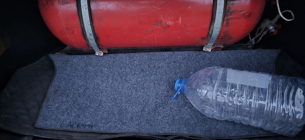 Ласетти 1.8 кора наварот яхши холатда