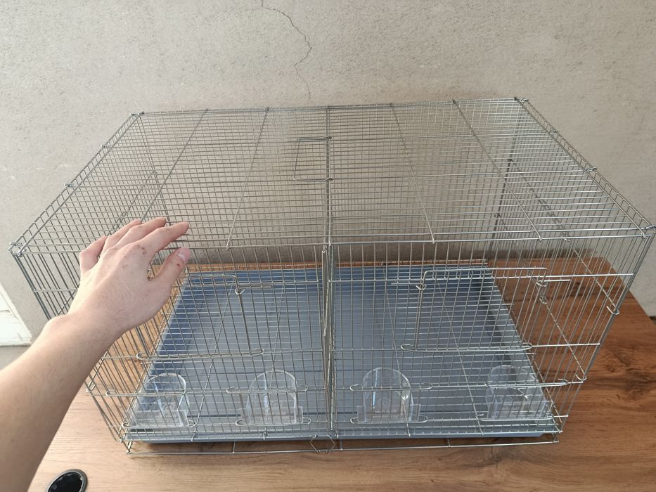 Большая клетка для птиц